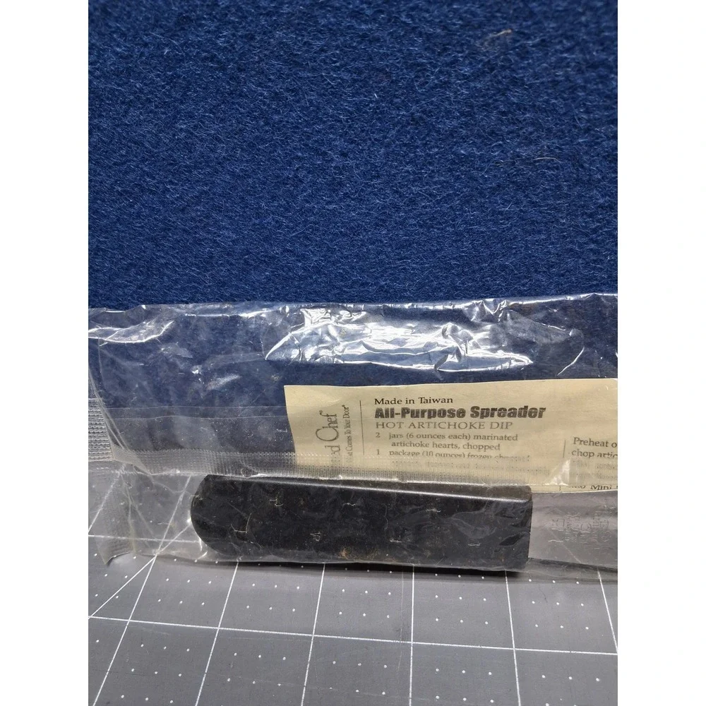 Pampered Chef All Purpose Spreader Black 1641 Stainless Serrated Blade